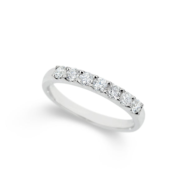 Lyra - 9ct white gold 7 stone diamond ring