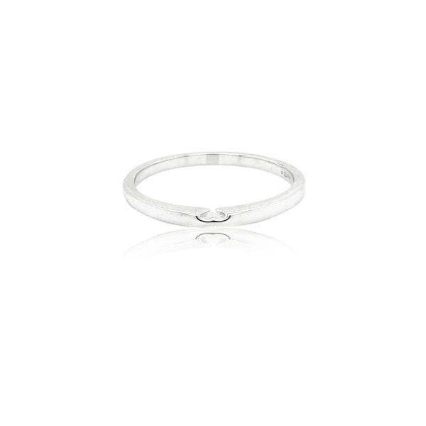 18ct white gold fitted wedding band - 1.8mm