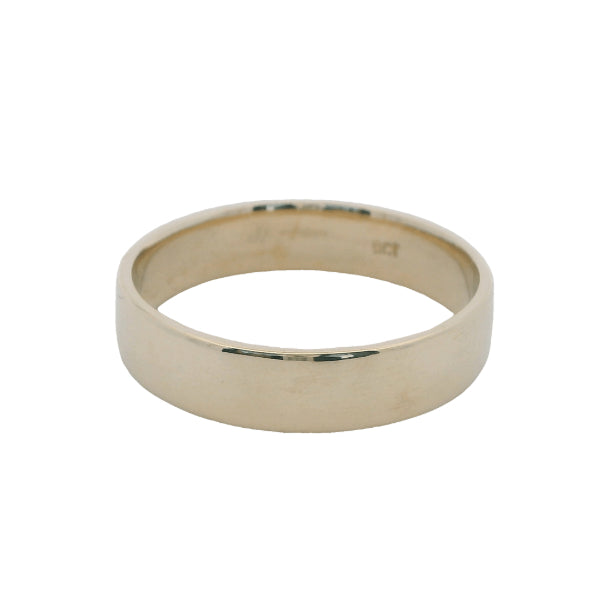 Light weight half round band in 9ct yellow gold - 5mm