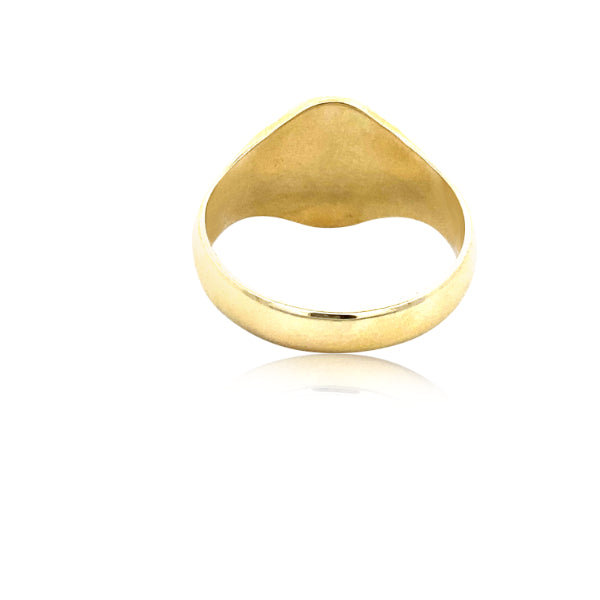 Engraved signet ring in 9ct yellow gold