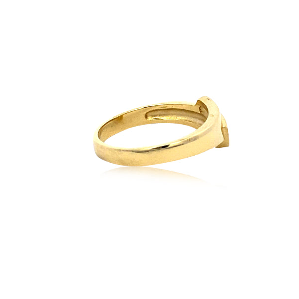 Overlapping plain ring in 9ct yellow gold