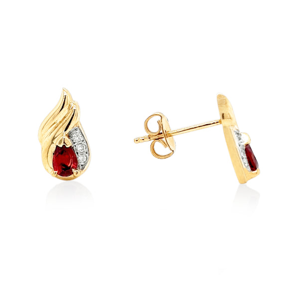 Garnet and diamond stud earrings in 9ct yellow gold