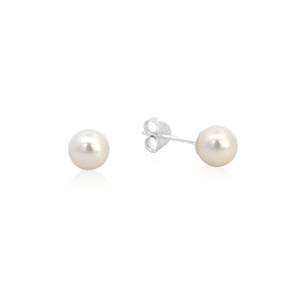 White pearl stud earrings in sterling silver - 6mm