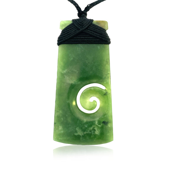 NZ pounamu greenstone toki necklace with koru cutout
