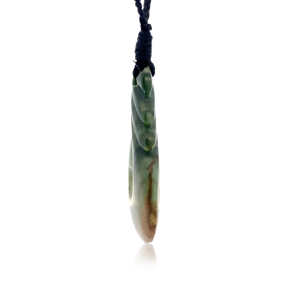 NZ pounamu greenstone engraved flower jade hook necklace