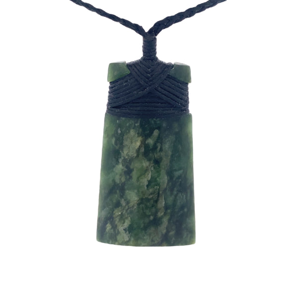 NZ pounamu greenstone bound toki on slider cord