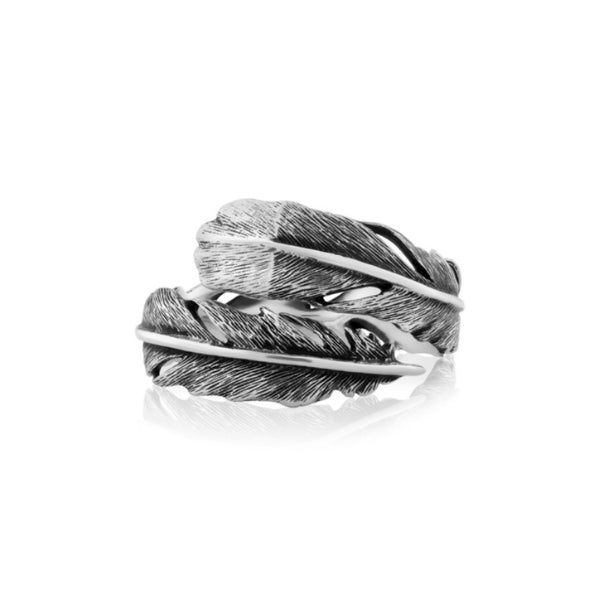 Evolve huia feather ring in sterling silver