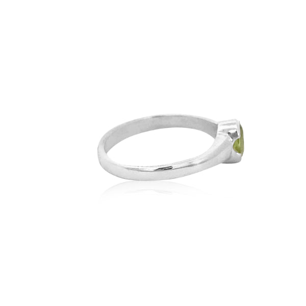 Peridot semi rubover ring in sterling silver