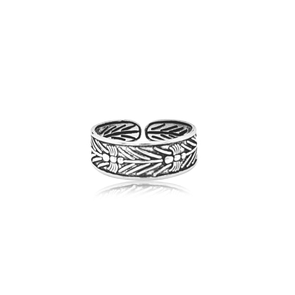 Spider design toe ring in sterling silver