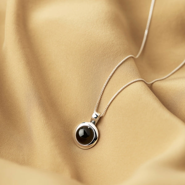 Najo round black onyx pendant in sterling silver on fine box chain - 45cm