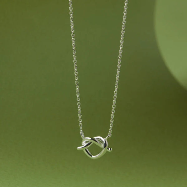 Najo eternal love heart necklace in sterling silver
