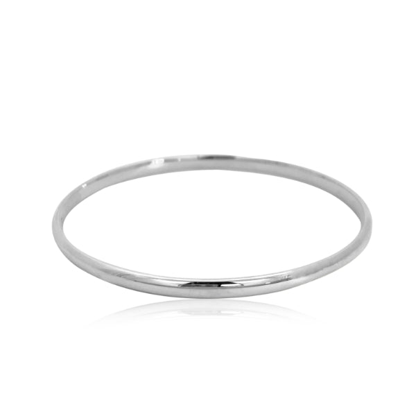 Oval bangle in sterling silver - 4mm wide