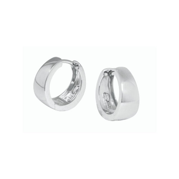 Tapered hoop earrings in sterling silver