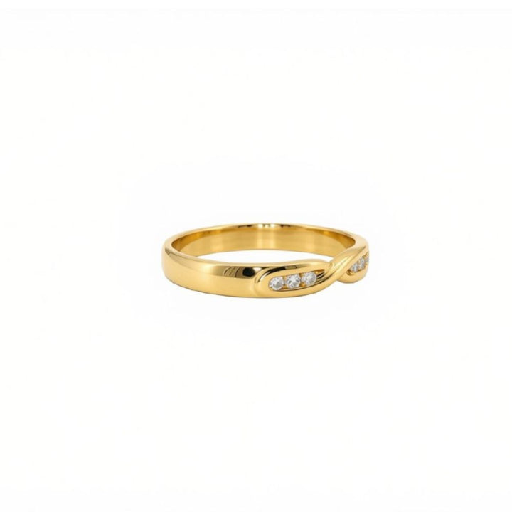 6 stone diamond crossover ring in 9ct yellow gold