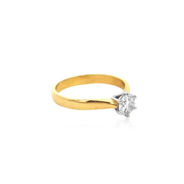 Elle - 18ct yellow gold 0.50ct diamond solitaire engagment or dress ring