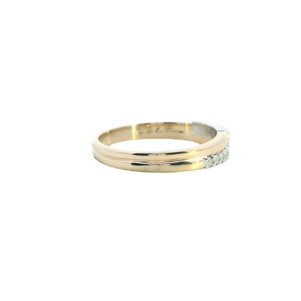 Diamond set ring in 9ct yellow gold and white gold