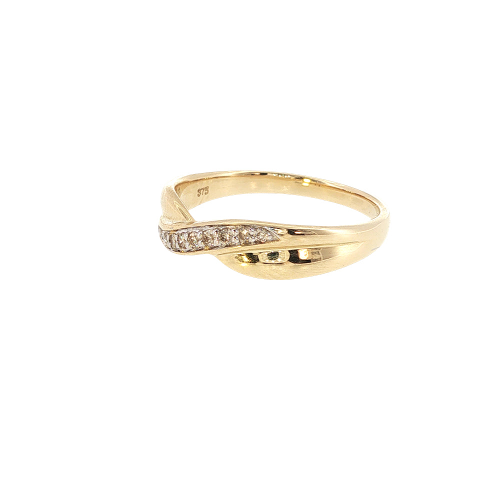 Crossover diamond ring in 9ct yellow and white gold