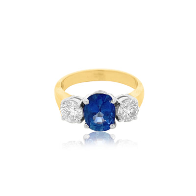 Venus - Sapphire and diamond anniversary ring in 18ct yellow gold