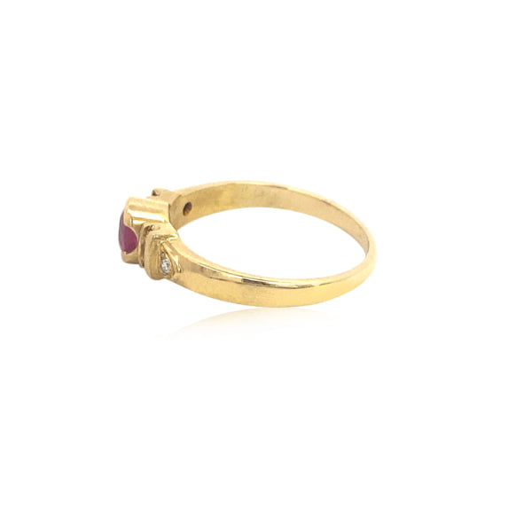 Rio - semi rubover Ruby ring with Diamonds in 9ct yellow gold