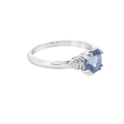 9ct white gold ring with 6mm Tanzanite and Diamond set shoulders