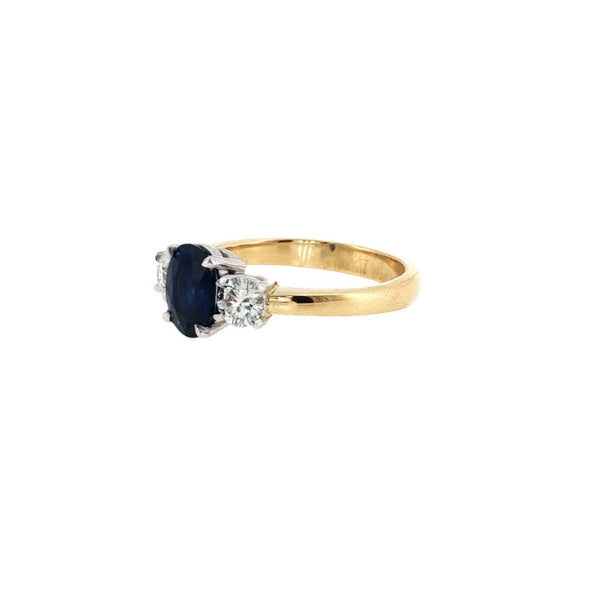 Cece - Ceylon Sapphire and diamond ring in 18ct two tone gold