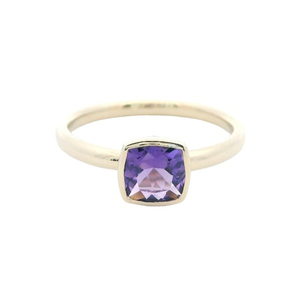 Amethyst dress ring in 9ct yellow gold