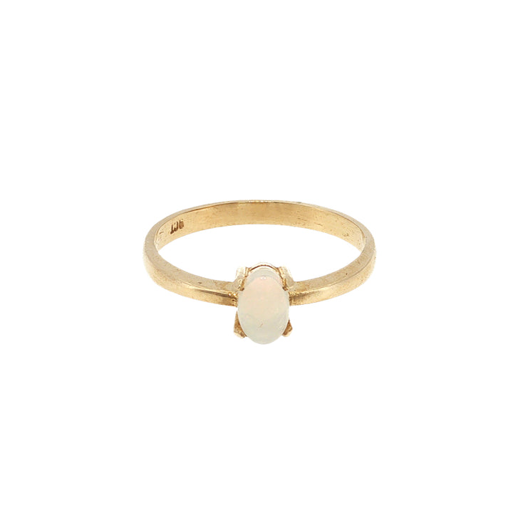 Australian opal claw set ring in 9ct yellow gold