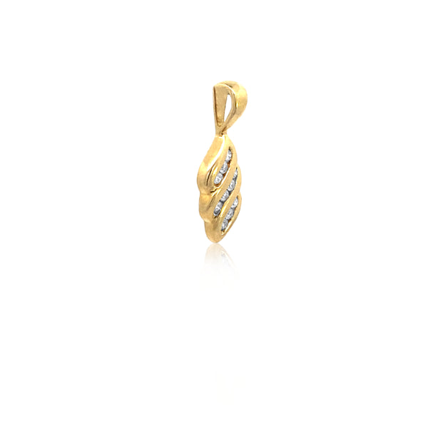 Diamond drop pendant in 9ct yellow gold
