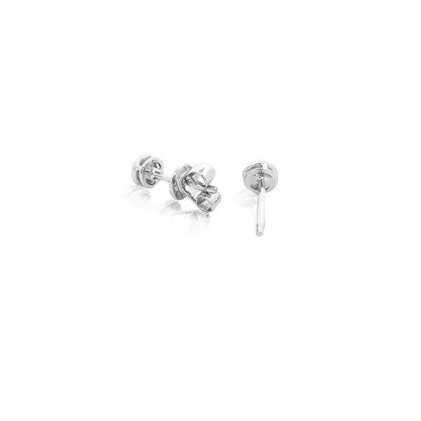 Diamond stud earrings in 9ct white gold - 0.10ct
