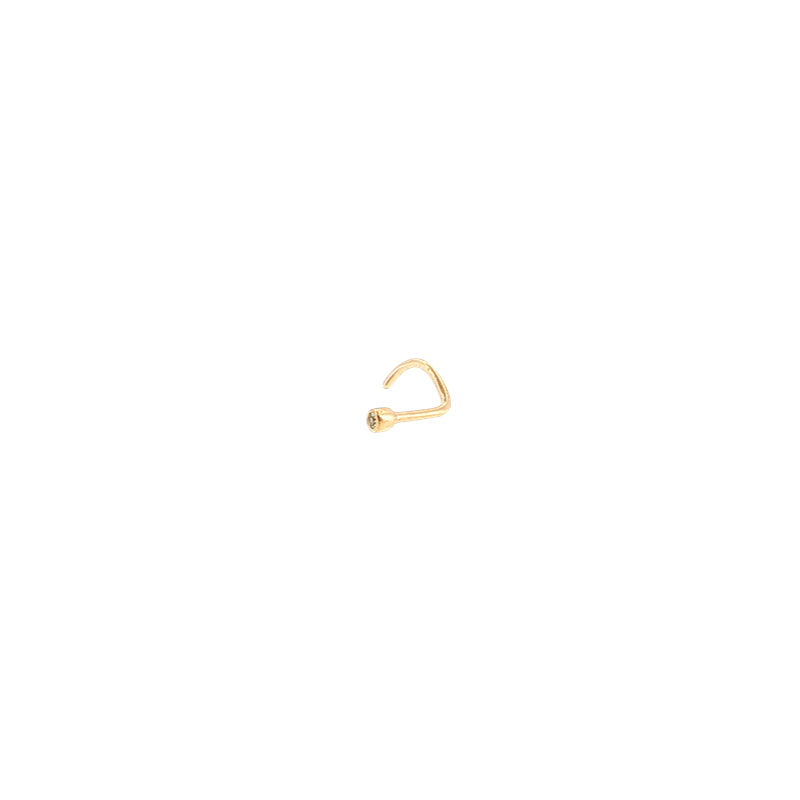 Diamond nose stud in 9ct yellow gold