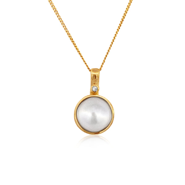 Mabe Pearl & Diamond Pendant in 9ct Yellow Gold