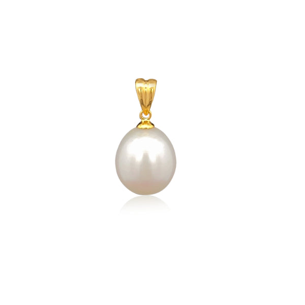 White pearl drop pendant in 9ct yellow gold