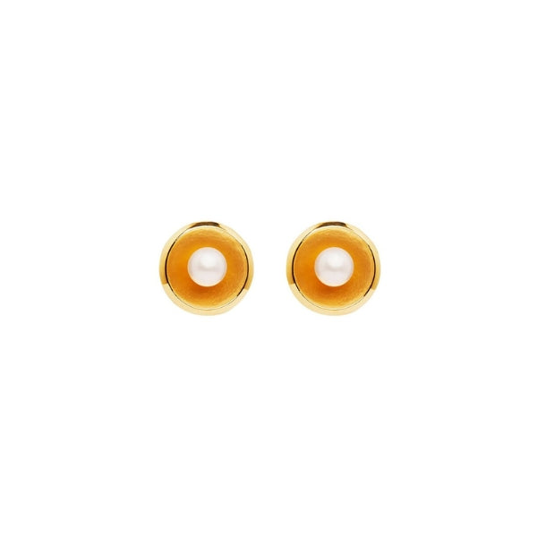 Najo - capri concave stud earrings with white pearl in gold plated sterling silver