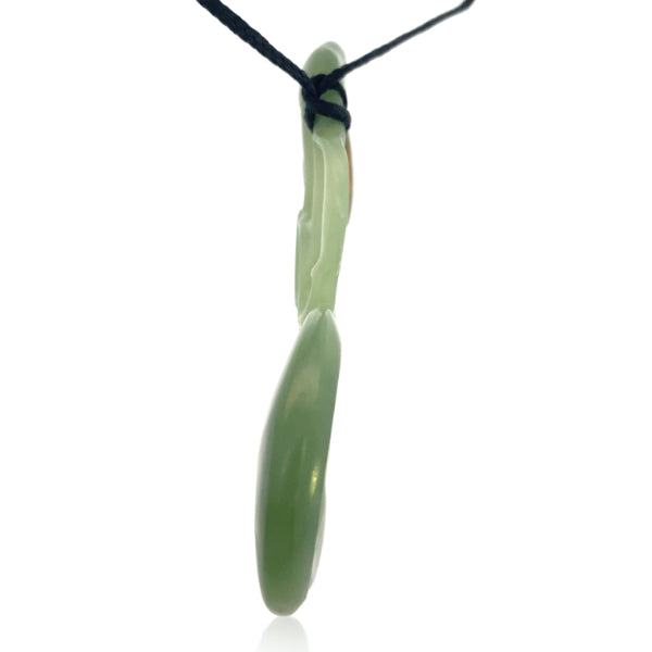 NZ pounamu greenstone hammerhead or mangopare necklace