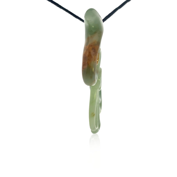 NZ pounamu greenstone hammerhead or mangopare necklace