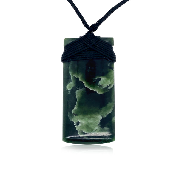 NZ pounamu greenstone toki necklace