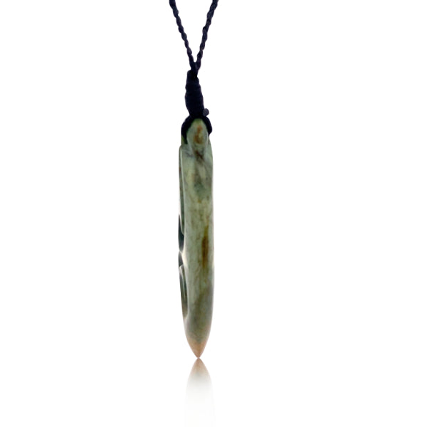NZ pounamu greenstone flower jade hook necklace