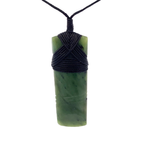 NZ pounamu greenstone bound carved toki on slider cord