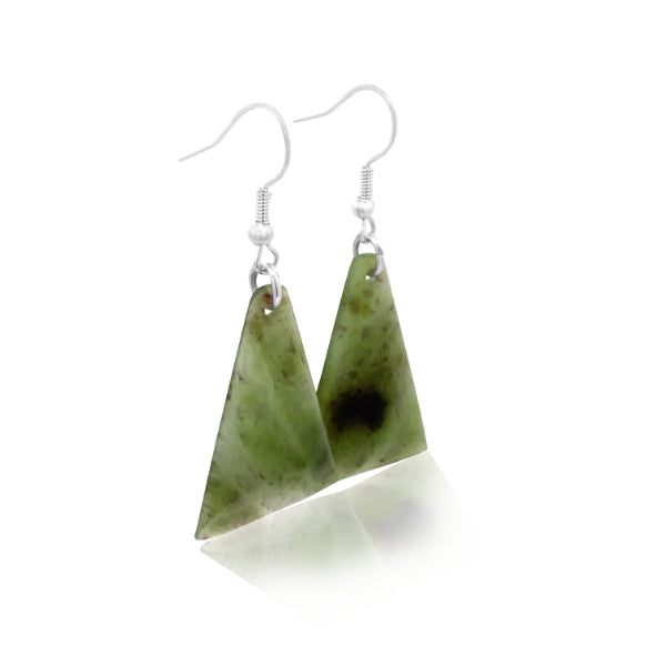 NZ pounamu greenstone chiseled drop earrings on zulu hooks