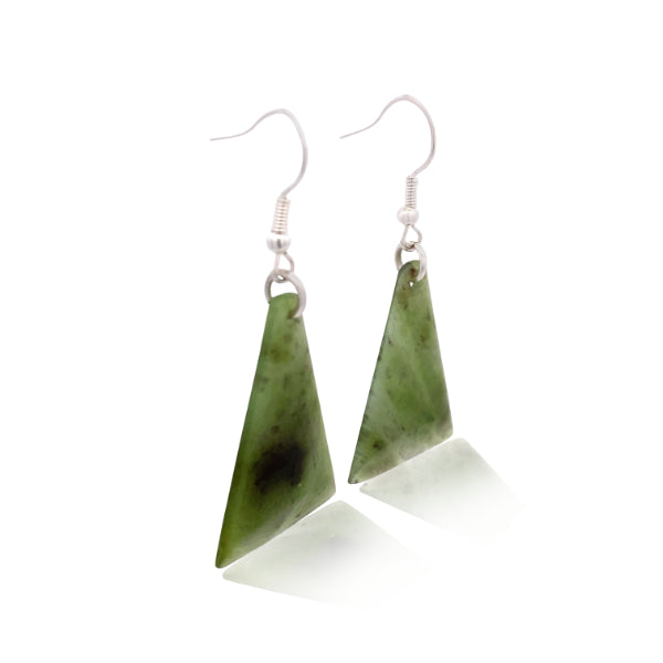 NZ pounamu greenstone chiseled drop earrings on zulu hooks