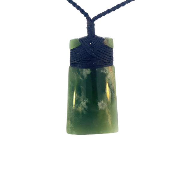 NZ pounamu greenstone toki necklace