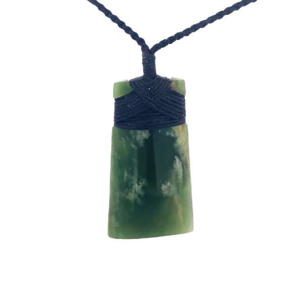 NZ pounamu greenstone toki necklace