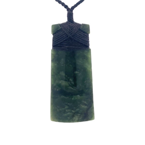 NZ pounamu greenstone bound toki on slider cord