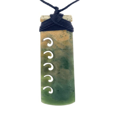 NZ pounamu greenstone bound toki with 5 koru on slider cord