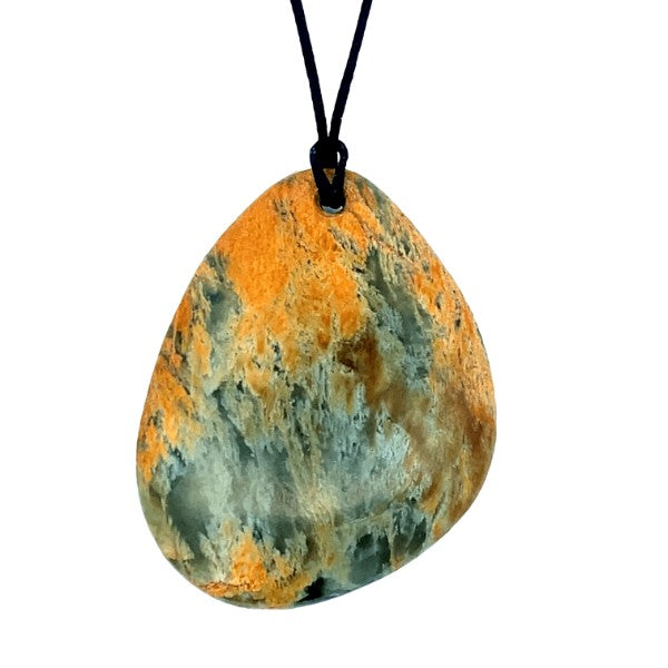 NZ pounamu greenstone freeform drop pendant on slider cord