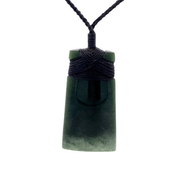 NZ pounamu greenstone bound toki by Jayme Anderson