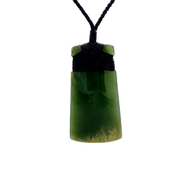 NZ pounamu greenstone flower jade toki necklace