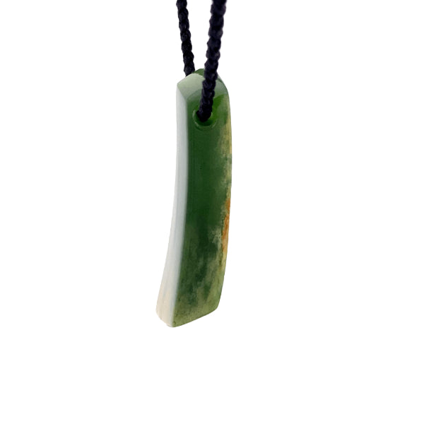 NZ pounamu greenstone freeform flower jade curved drop on slider cord