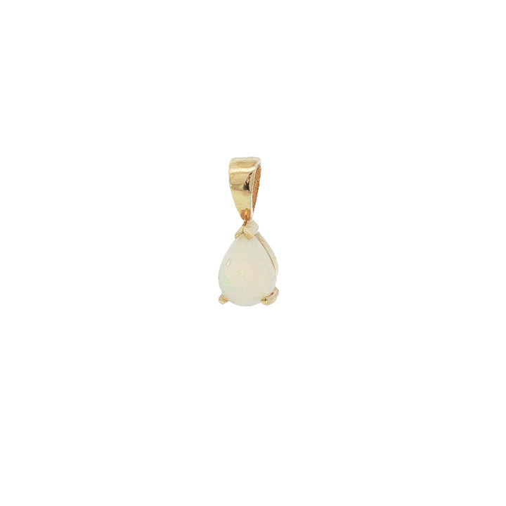 White australian opal pendant in 9ct yellow gold