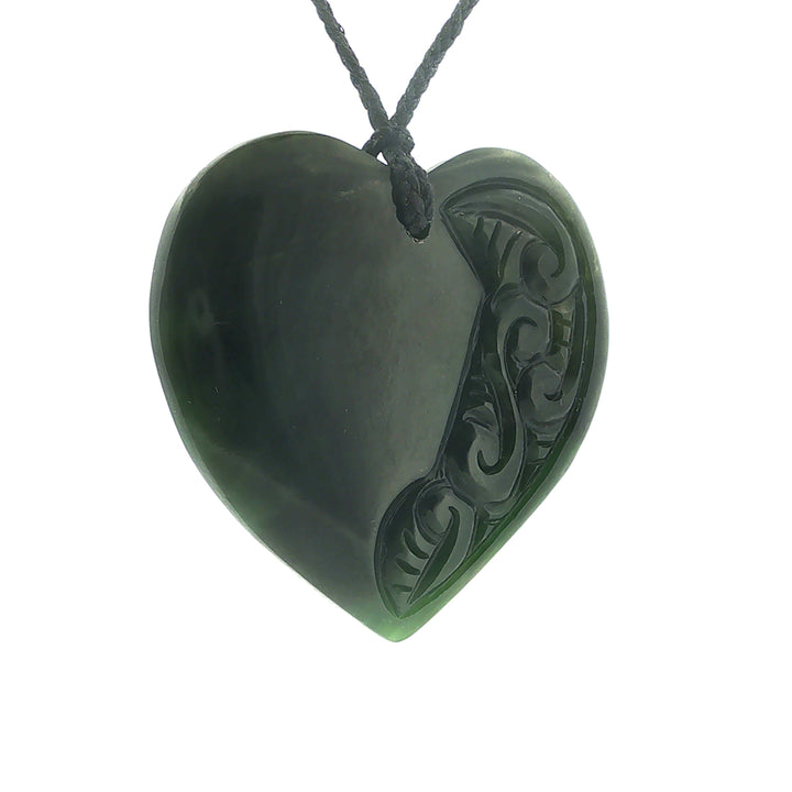 NZ pounamu greenstone engraved manawa or heart pendant on slider cord